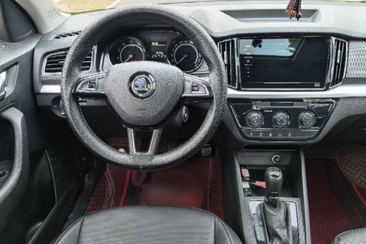 Used Skoda Kamiq 2021 1.5L Automatic Comfort Edition
