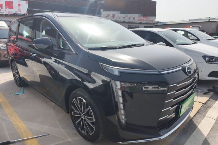 Used GAC Trumpchi E8 New Energy 2024 150km PRO Front Right 45 Deg