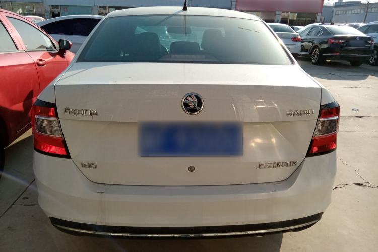 Used Skoda Rapid 2018 1.6L Automatic Comfort Edition
