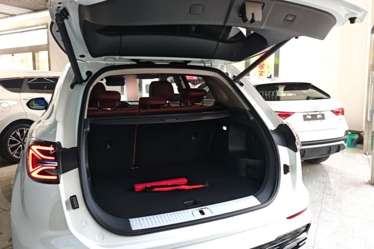 Used Hongqi HS5 2023 2.0T Four-Wheel Drive Flagship Pro Edition
