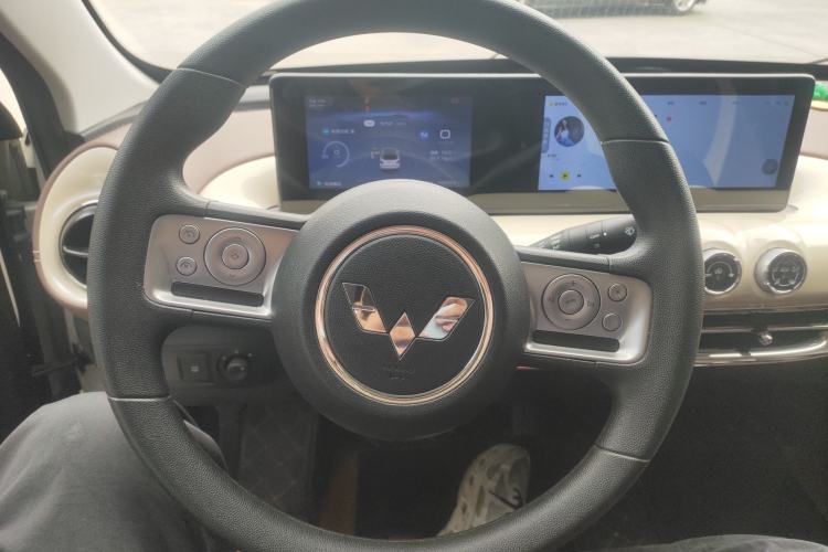 Used Wuling Bingo 2023 203km Comfort Edition Steering Wheel