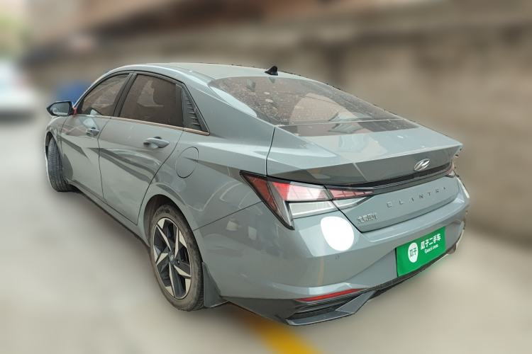 Used Hyundai Elantra 2021 1.5L CVT GLX Elite Edition Rear Left 45 Deg