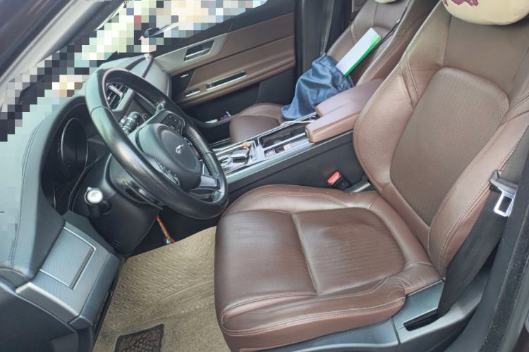 Used Jaguar XFL 2017 XFL 2.0T 240PS Luxury Edition Left Front Seat