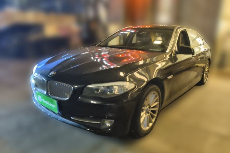 Used BMW 5 Series 2013 535Li Leading Model