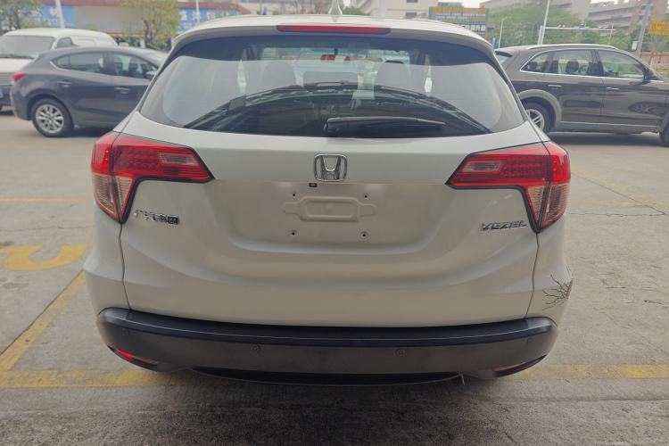Used Honda Vezel 2015 1.5L CVT two-wheel drive Comfort trim Rear