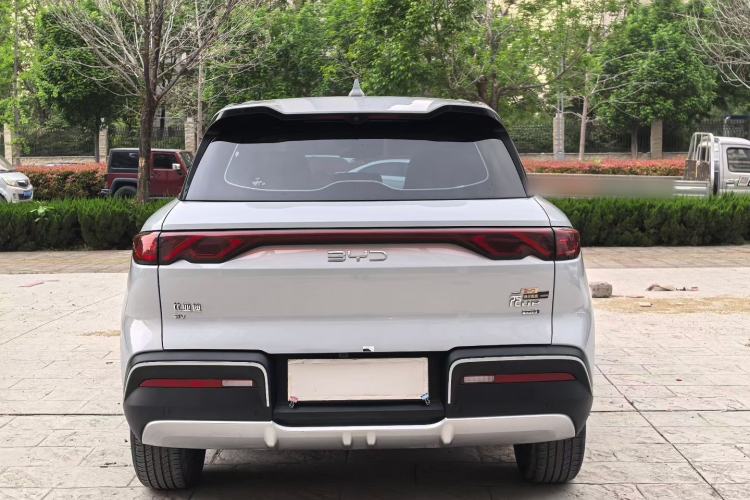 Used BYD Yuan UP 2025 Intelligent Driving Version 401 KM Dynamic Edition Exterior 7