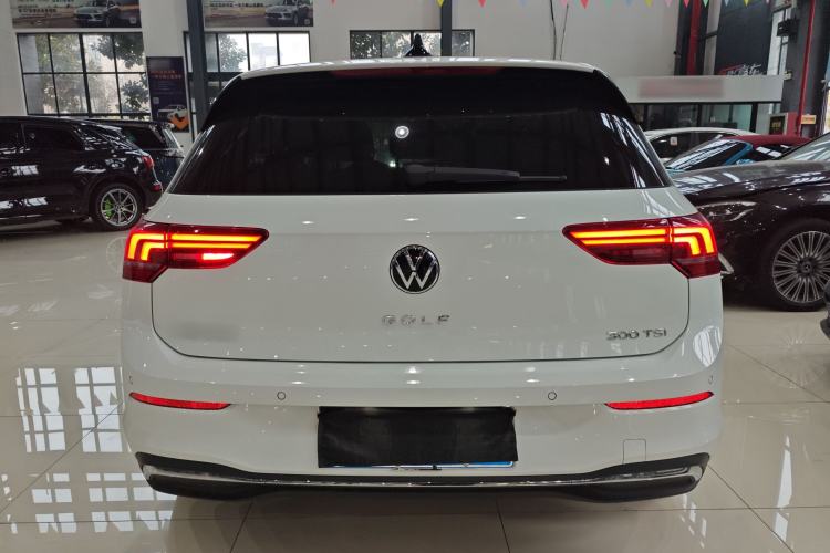 Used Volkswagen Golf 2026 300TSI Pro
