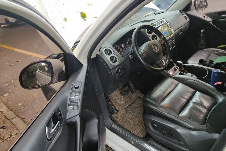 Used Volkswagen Tiguan 2015 1.8TSI Automatic Two-Wheel Drive Luxury Model Driver Seat
