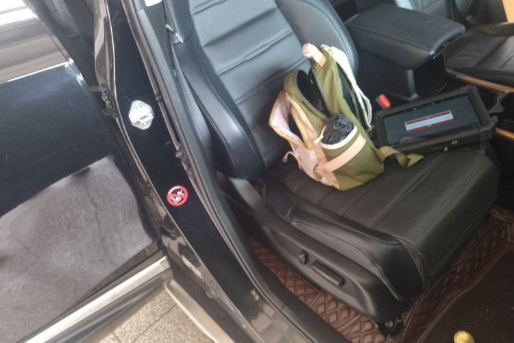 Used Honda CR-V 2017 240TURBO CVT Front-Wheel Drive Fashion Edition