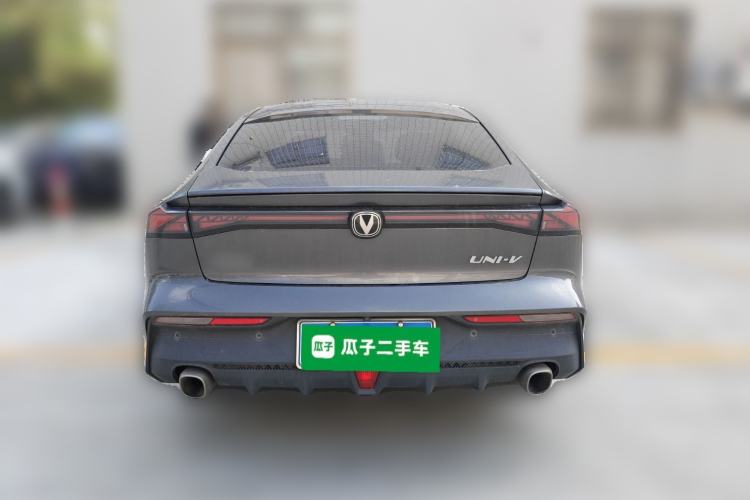 Used Changan UNI-V 2022 1.5T Prestige Version
