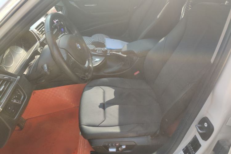 Used BMW 3 Series 2017 320Li Fashion Model Left Front Seat