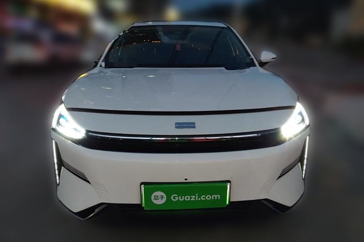 Used Geely Galaxy L6 2024 125km PLUS Dragon Edition
