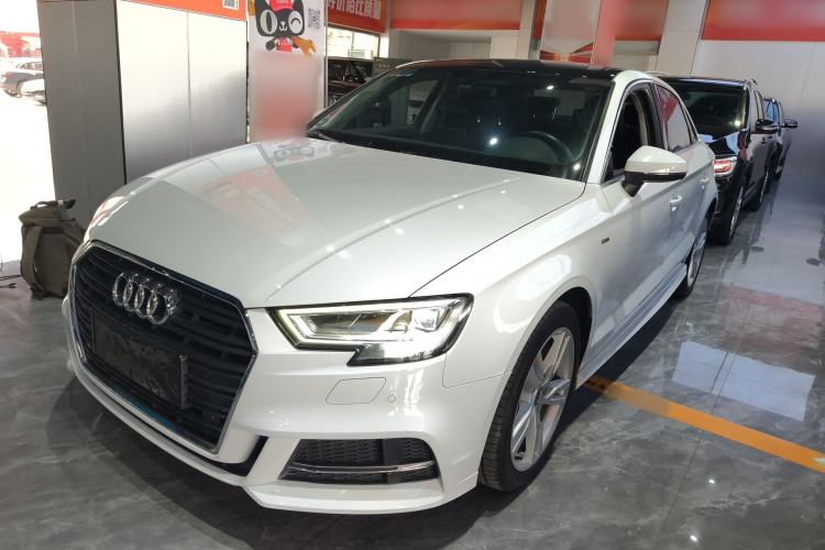 Used Audi A3 2019 Limousine 35 TFSI Fashion Edition China V standard