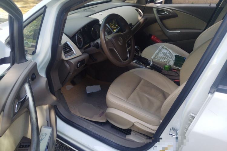 Used Buick GT 2011 GT 1.8L Automatic Fashion Edition Leather Model