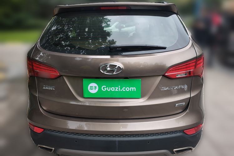 Used Hyundai Santa Fe 2013 2.4L Automatic 4x4 Prestige Edition
