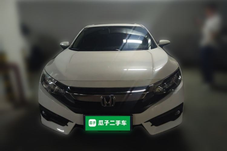 Used Honda Civic 2016 220TURBO CVT Prestige Edition
