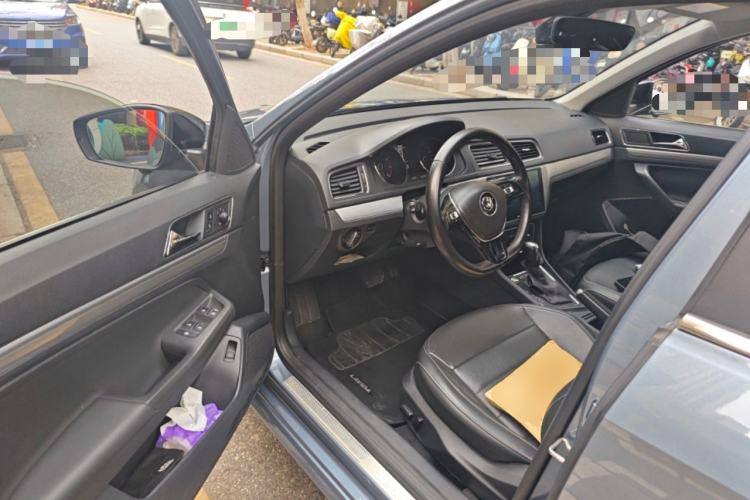 Used Volkswagen Lavida 2015 1.6L Automatic Fashion Edition