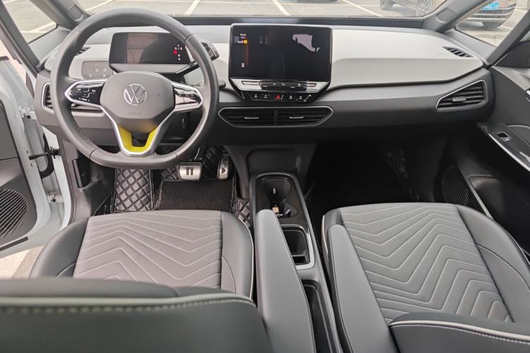 Used Volkswagen ID.3 2023 Pure Smart Edition Center Console