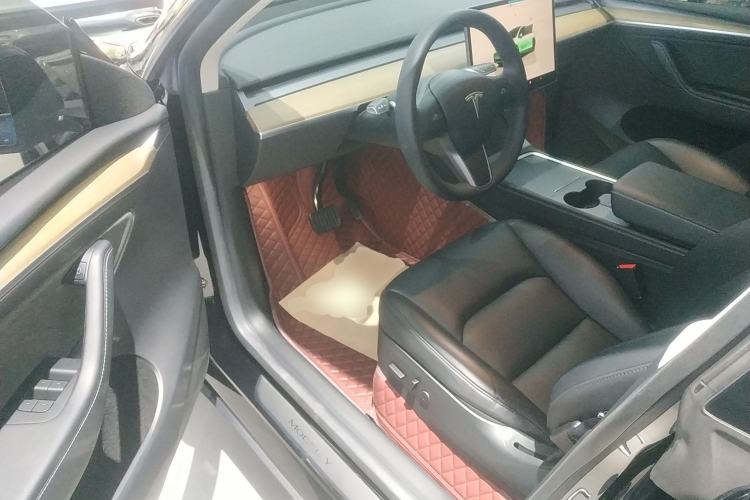 Used Tesla Model Y 2022 Rear-Wheel-Drive Version