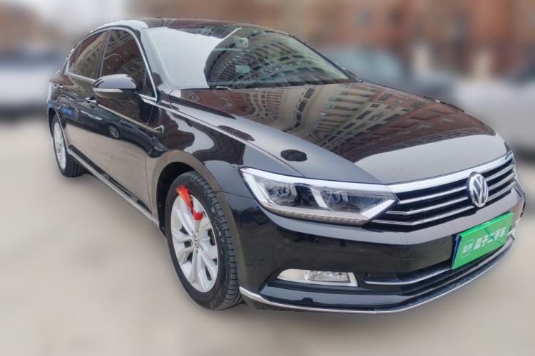 Used Volkswagen Magotan 2018 330TSI DSG Luxury Model