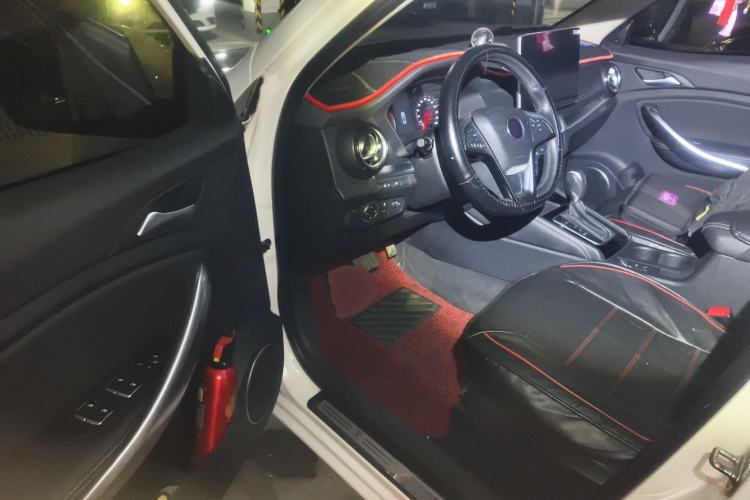 Used BYD Song 2019 1.5TI Automatic Smart Connect Dynamic Model Driver Seat