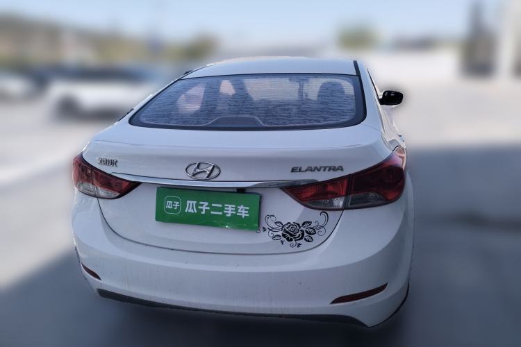 Used Hyundai Elantra (5th Generation / Langdong) 2015 1.6L Manual Fashion Edition
