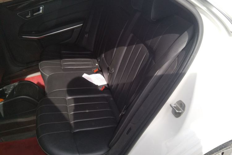 Used Mercedes-Benz E-Class 2015 Revised E 260 L
