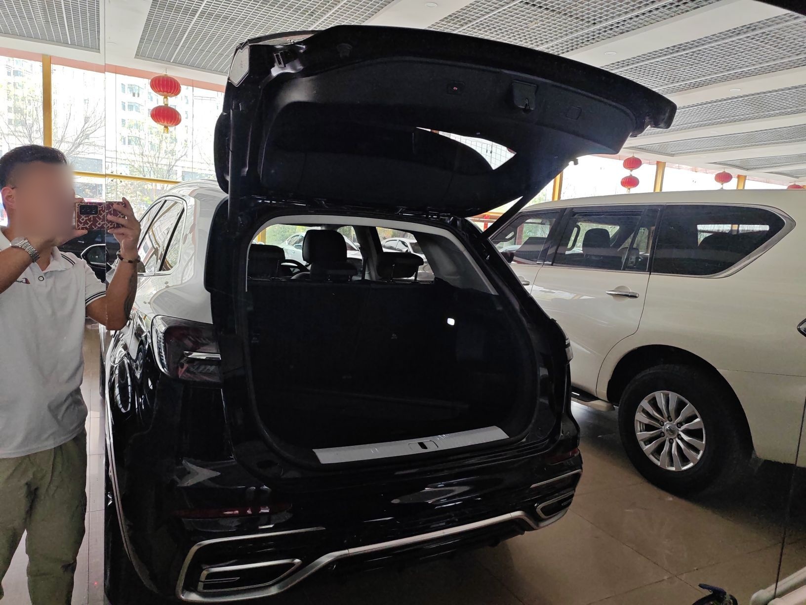 Hongqi HS5 2023 2.0T Qixiang Pro Edition — снимка 13