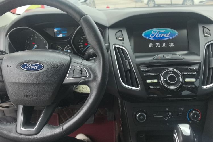 Used Ford Focus 2018 Sedan Classic 1.6L Automatic Trendy SmartDrive Edition