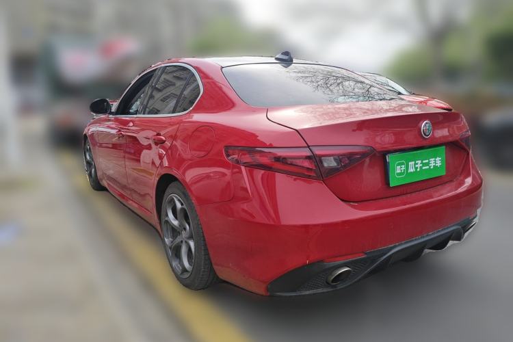 Used Alfa Romeo Giulia 2017 2.0T 200HP Luxury Edition