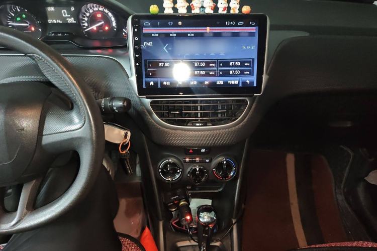 Used Peugeot 2008 2015 1.6L Automatic Playcool Edition
