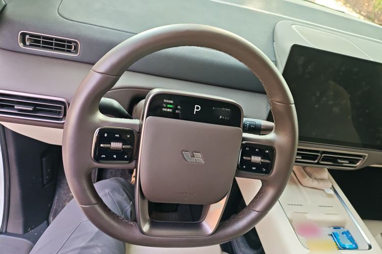 Used Li Auto MEGA 2024 Ultra Model