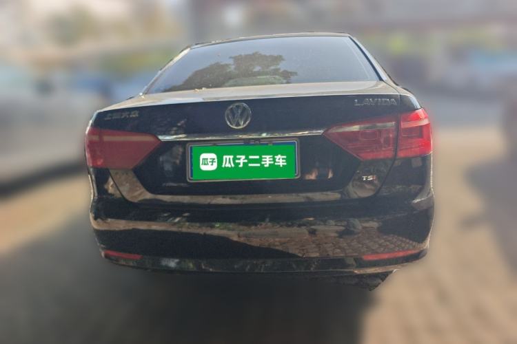 Used Volkswagen Lavida 2013 Revised Version 1.4 TSI DSG Comfort Edition
