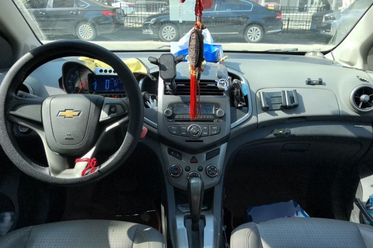 Used Chevrolet Aveo Sonic 2011 Sedan 1.6L Automatic SX
