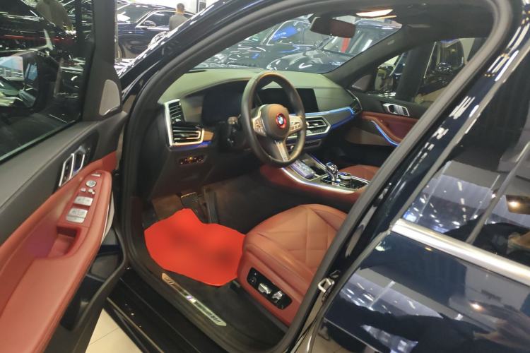 Used BMW X5 2022 Restyled xDrive 40Li M Sport Package
