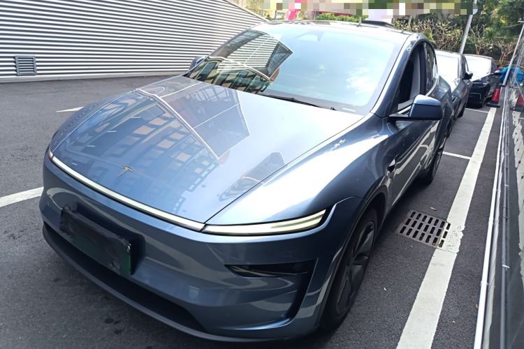 Used Tesla Model Y 2025 Rear-Wheel-Drive Version