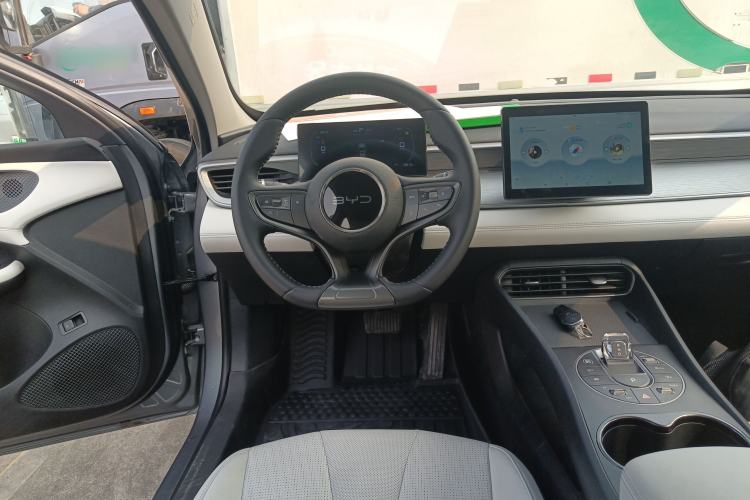 Used BYD Seal 05 DM-i 2025 DM-i Smart Drive 55KM Luxury Model Steering Wheel
