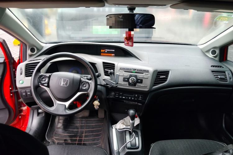 Used Honda Civic 2012 1.8L automatic luxury edition