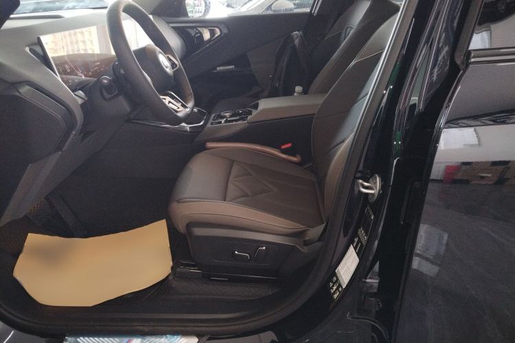 Used BMW X3 2025 Model, xDrive30L Leading M Sport Night Package Left Front Seat