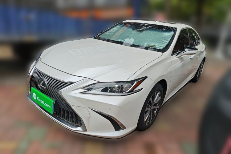 Used Lexus ES 2020 200 Excellence Edition