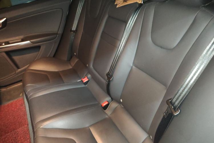 Used Volvo S60 2017 S60L T4 Smart Range Edition
