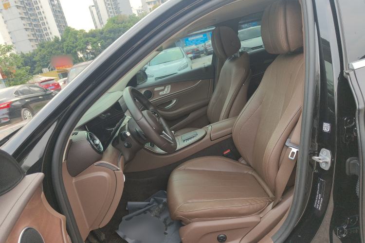 Used Mercedes-Benz E-Class 2019 Facelifted E 300 L Stylish Version Left Front Seat