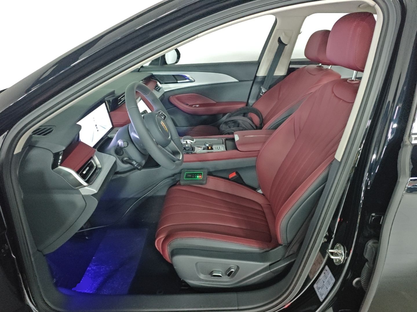 Hongqi H5 2025 2.0T Automatic Flagship 500 000th Unit Anniversary Edition — снимка 17