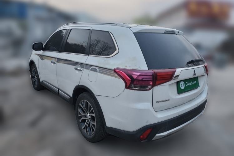 Used Mitsubishi Outlander 2016 2.4L 4x4 Elite Edition 5 Seats
