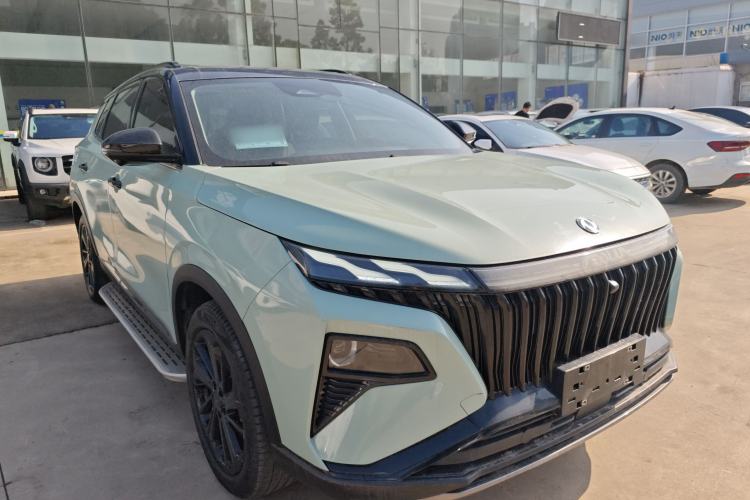 Used Dongfeng Aeolus Huge 2022 Mach Dual-Motor 1.5T MHD Dare-to-Dream Edition