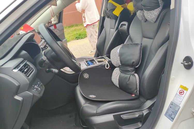 Used Hongqi H5 2022 Classic Model Facelift 1.5T DCT Qiyun Edition Left Front Seat