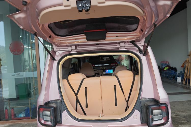 Used Geely Galaxy Panda 2023 Panda Mini 200km Endurance Bear
