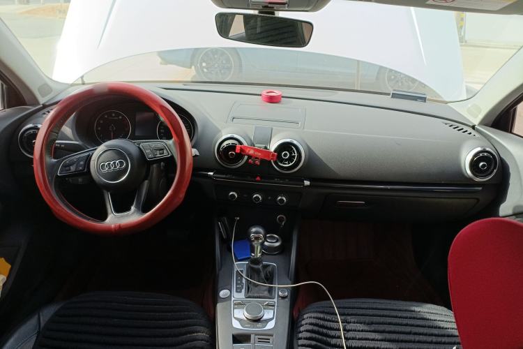 Used Audi A3 2020 Limousine 35 TFSI Fashion Edition China VI Emission Standard