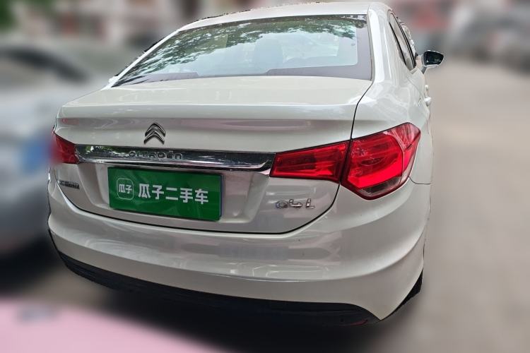 Used Citroen C4L 2014 1.8L Connected Car Edition Automatic Dynamic Model
