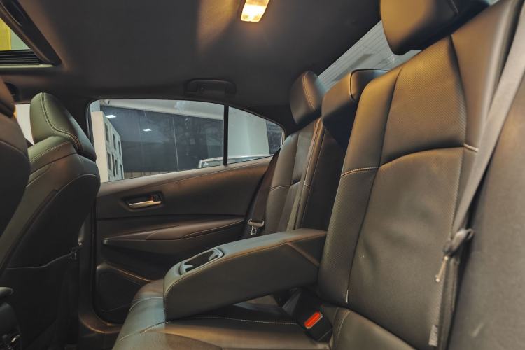 Used Toyota Levin 2021 185T CVT Luxury Edition
